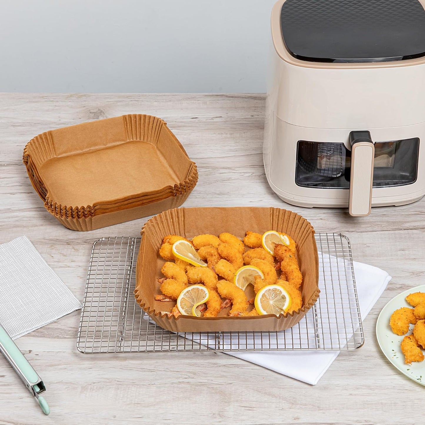 Restaurantware-Pastry Tek 8.1 x 8.1 x 1.8 Inch Air Fryer Liners, 100 Square Air Fryer Baskets - No-Stick Silicone Coating, Unbleached, Food-Grade Paper Liners, For Steamer, Microwave, Oven, Fry Pan