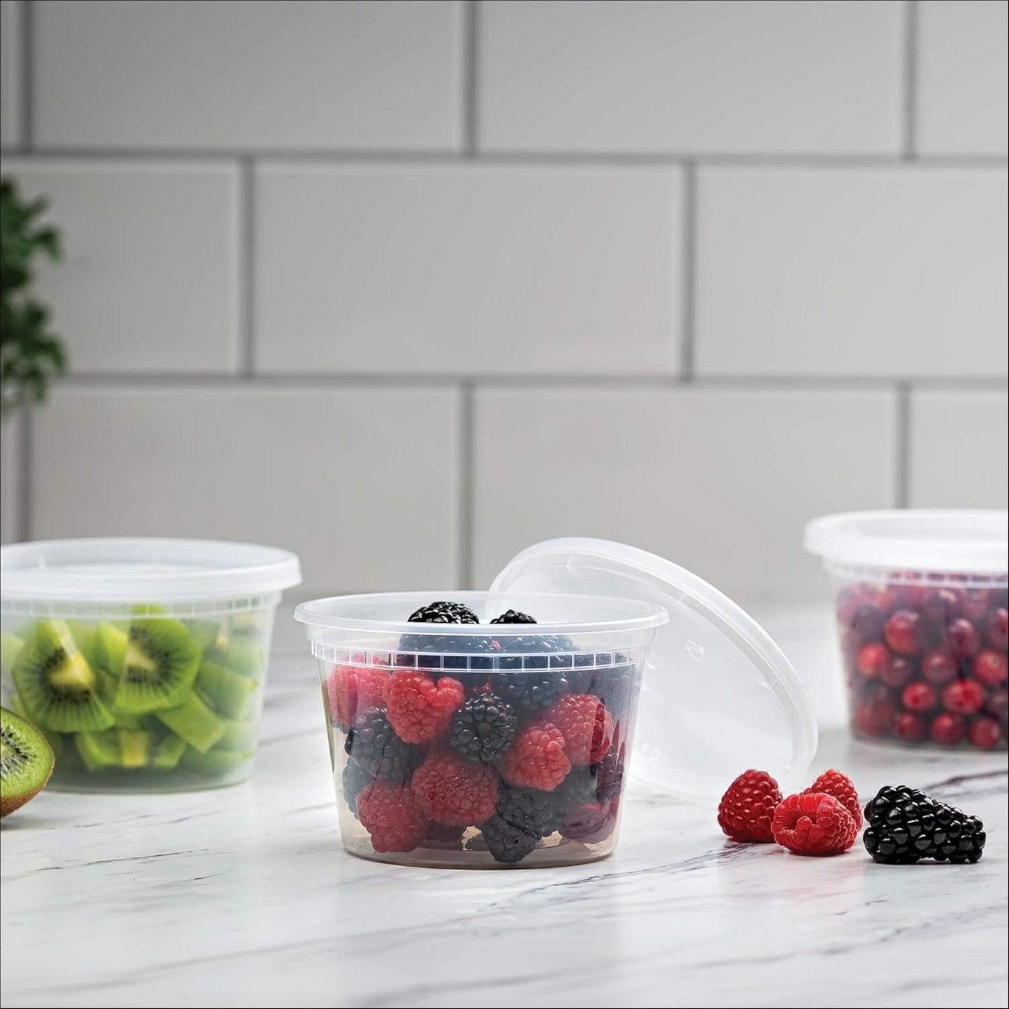 Stack Man [240 Sets - 16 oz.] Clear Plastic Deli Food Storage Containers with Airtight Lids - Soup Containers - Bulk Pack - 240/Case Brand