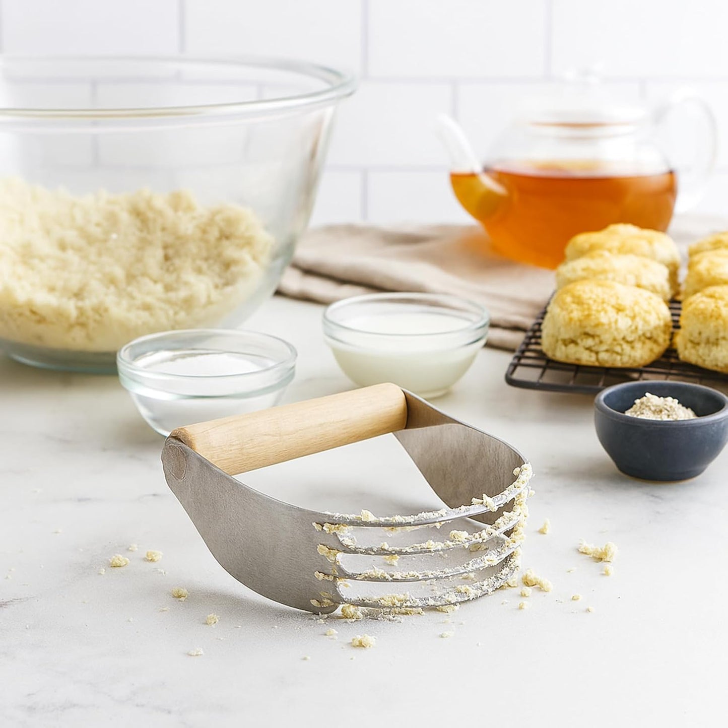 Mrs. Anderson’s Baking Professional 5-Blade Pastry Cutter and Dough Blender, Stainless Steel Blades with Wood Handle