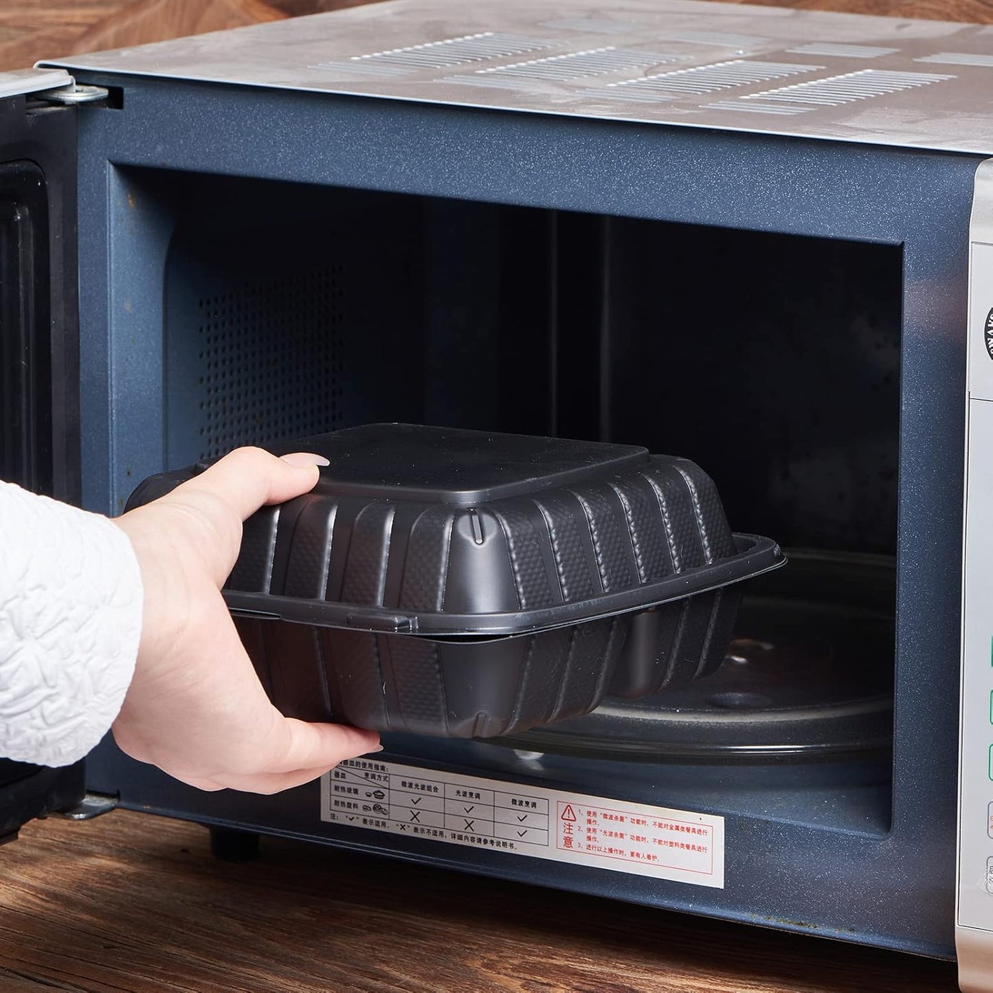 8X8" 1-Compartment 50-Pack Plastic Clamshell To Go Containers Food Carryout Lunch Box Packaging For Sandwich Salad Heavy Duty Disposable Restaurant Service Catering Meal Hinged With Secure Snap Lid