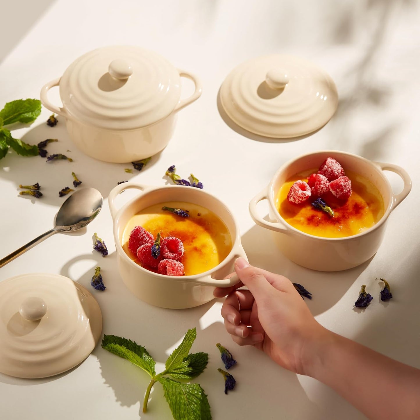 Kook Ceramic Mini Cocotte Set, Small Casserole Dishes with Lids and Handles, Individual Baking Ramekins, Oven, Microwave & Dishwasher Safe, Stoneware, 12 oz, Set of 4 (Ivory)