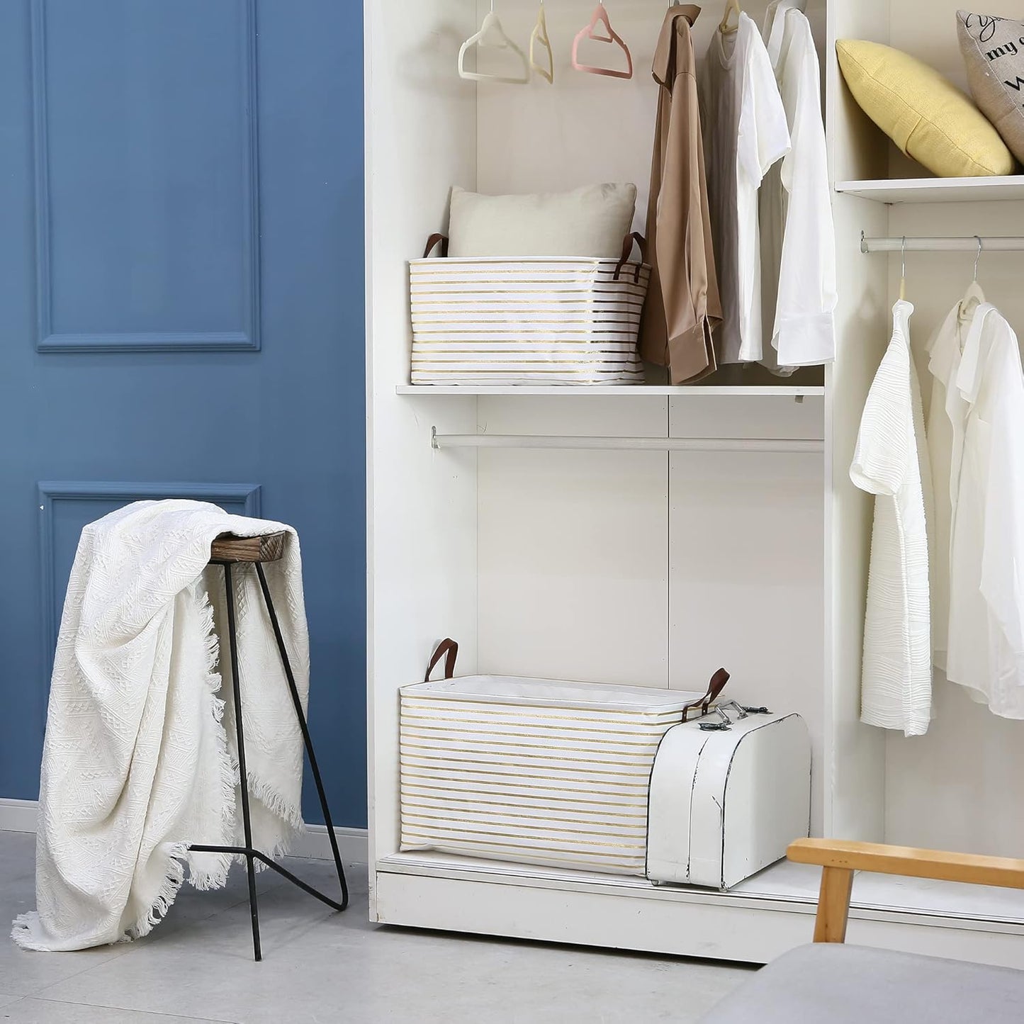 Hinwo 70L Extra Large Storage Bins, 4-Pack Closet Organizers and Storage, Foldable Clothes Storage Baskets with Handles, Containers for Clothing, Blanket, Comforters, Toys, Bedding (Gold Stripe)