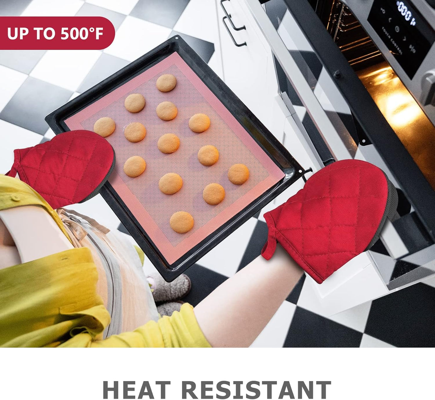 1 Pair Short Oven Mitts, Heat Resistant Silicone Kitchen Mini Oven Mitts for 500 Degrees, Non-Slip Grip Surfaces and Hanging Loop Gloves, Baking Grilling Barbecue Microwave Machine Washable