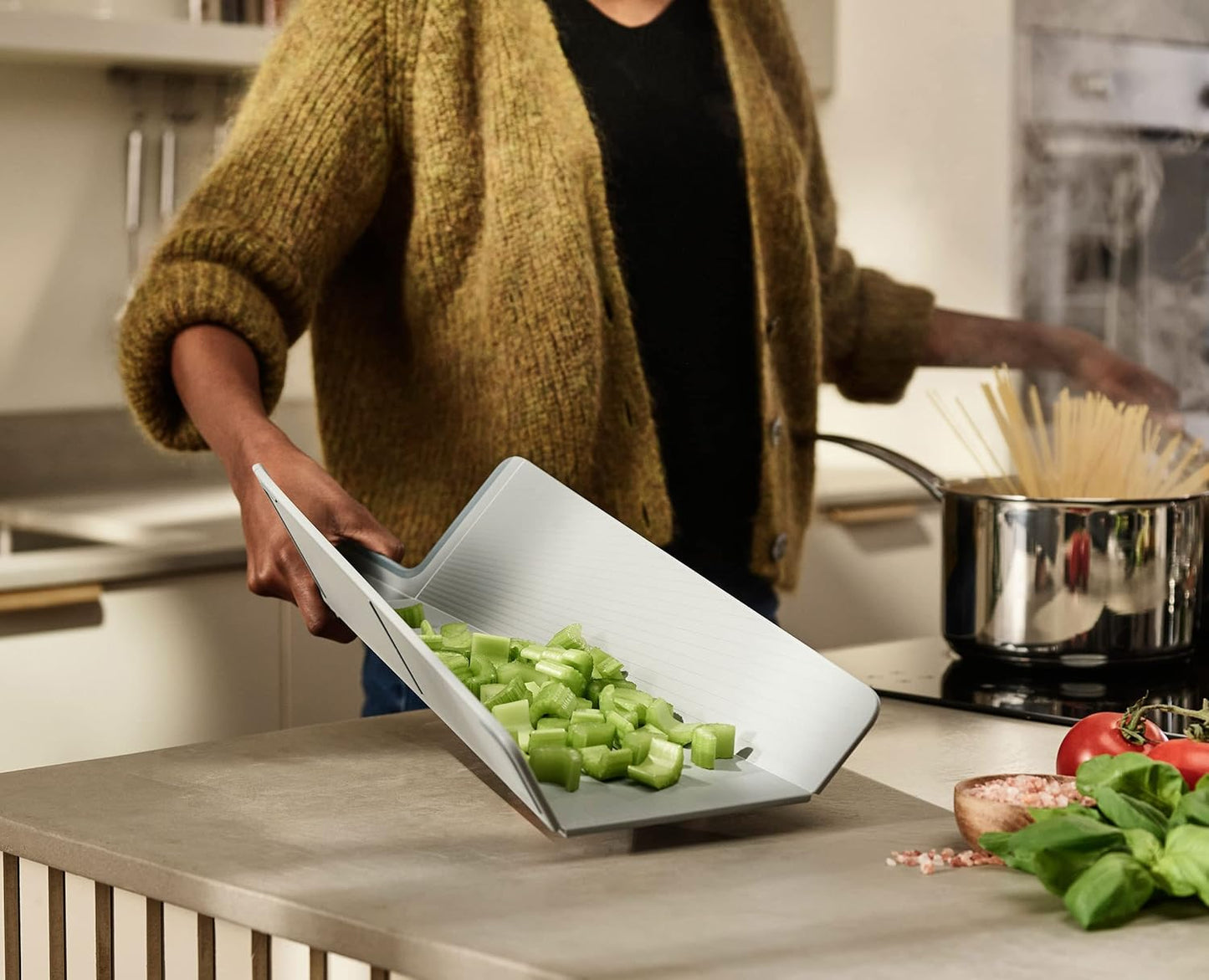 Joseph Joseph Chop2Pot Plus Folding Cutting Board (Regular) - Pale Blue Medium